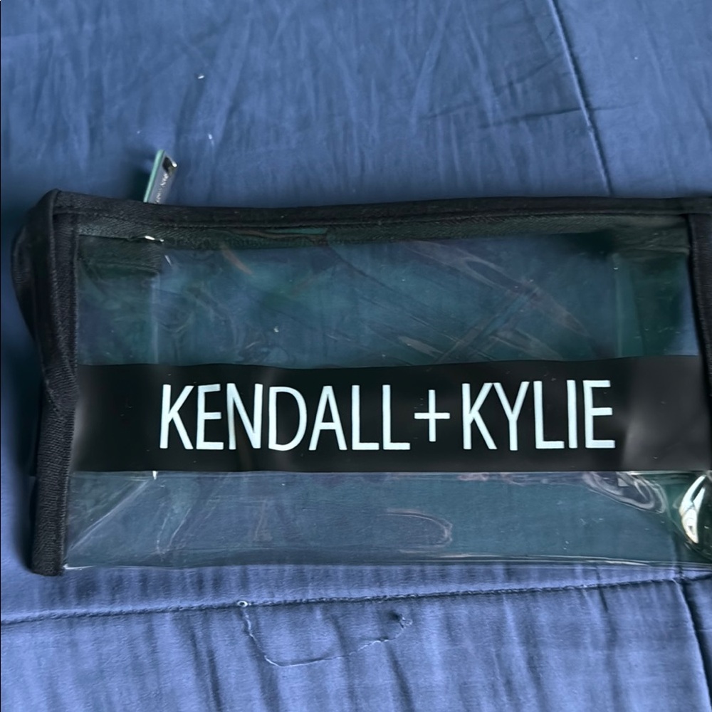 NWOT Kendall + Kylie Transparent Makeup Bag
